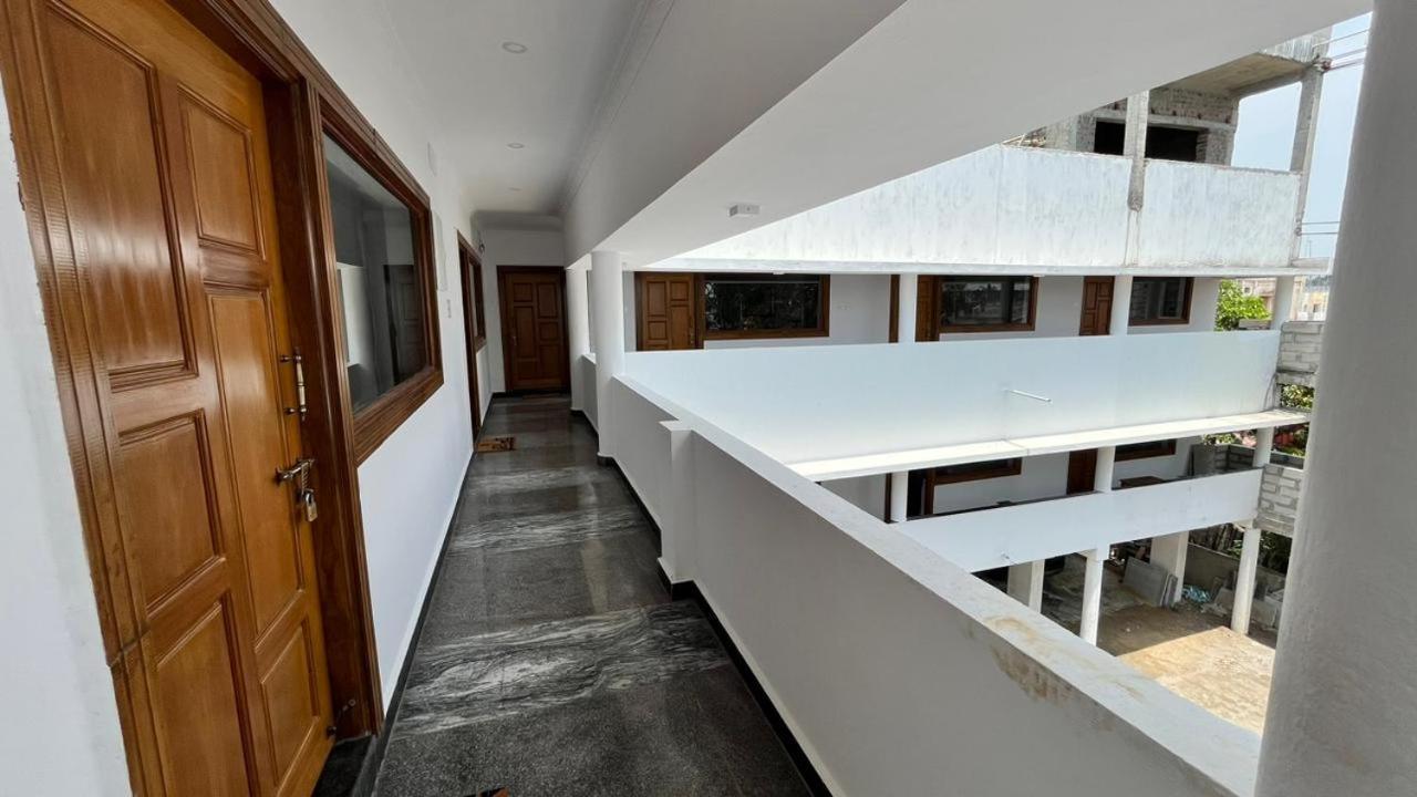 Anand Beach Guesthouse By Moonrocks Mamallapuram Esterno foto