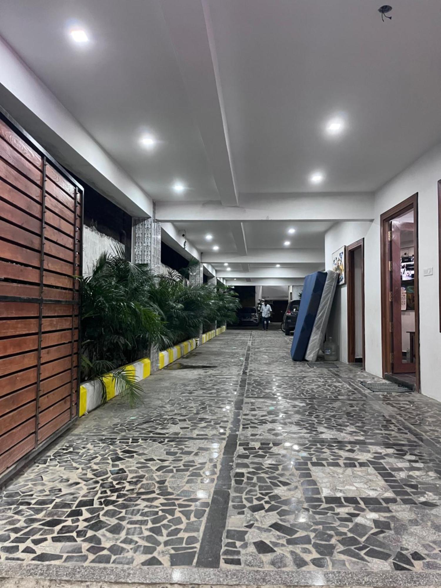 Anand Beach Guesthouse By Moonrocks Mamallapuram Esterno foto