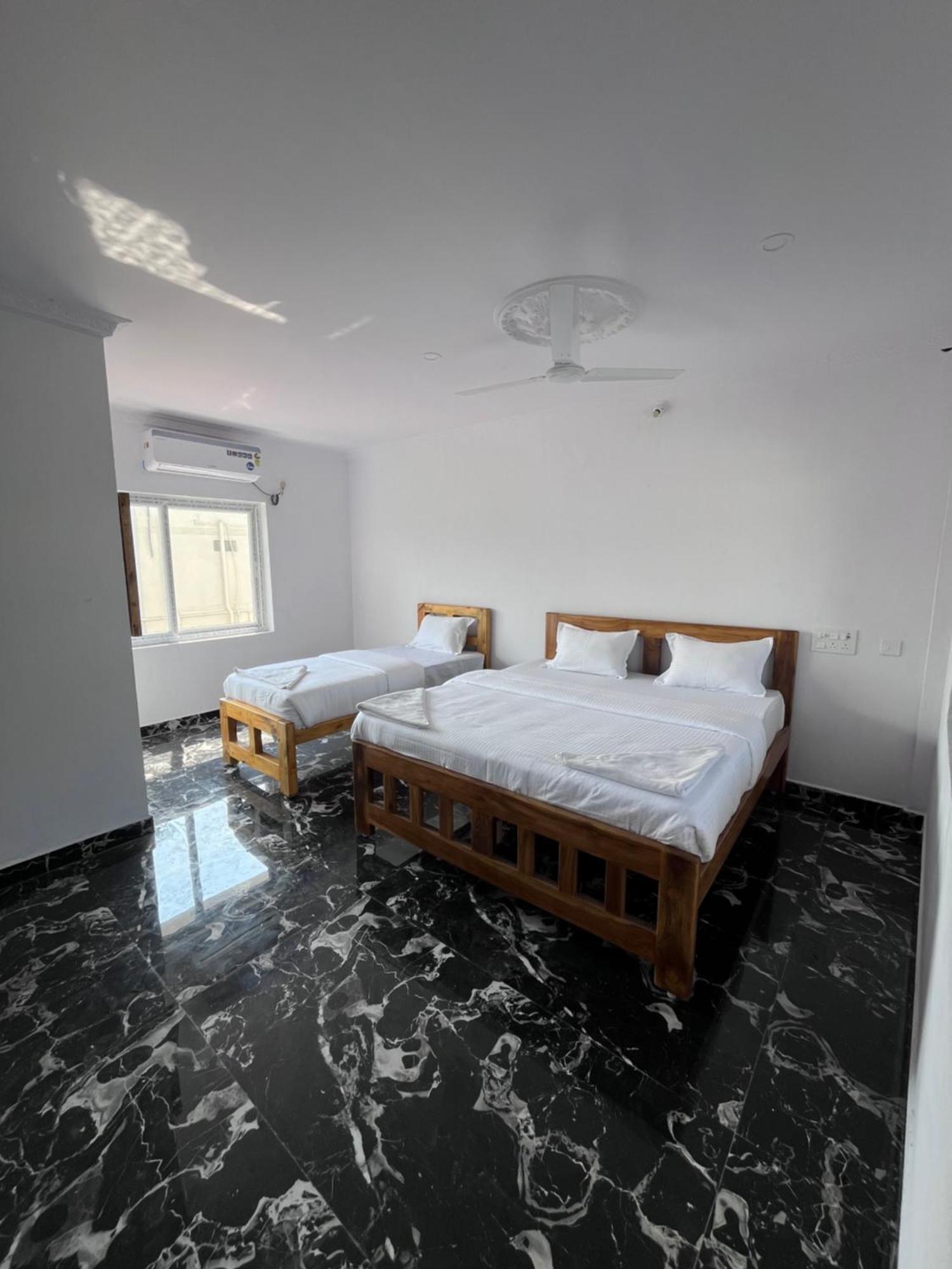 Anand Beach Guesthouse By Moonrocks Mamallapuram Esterno foto